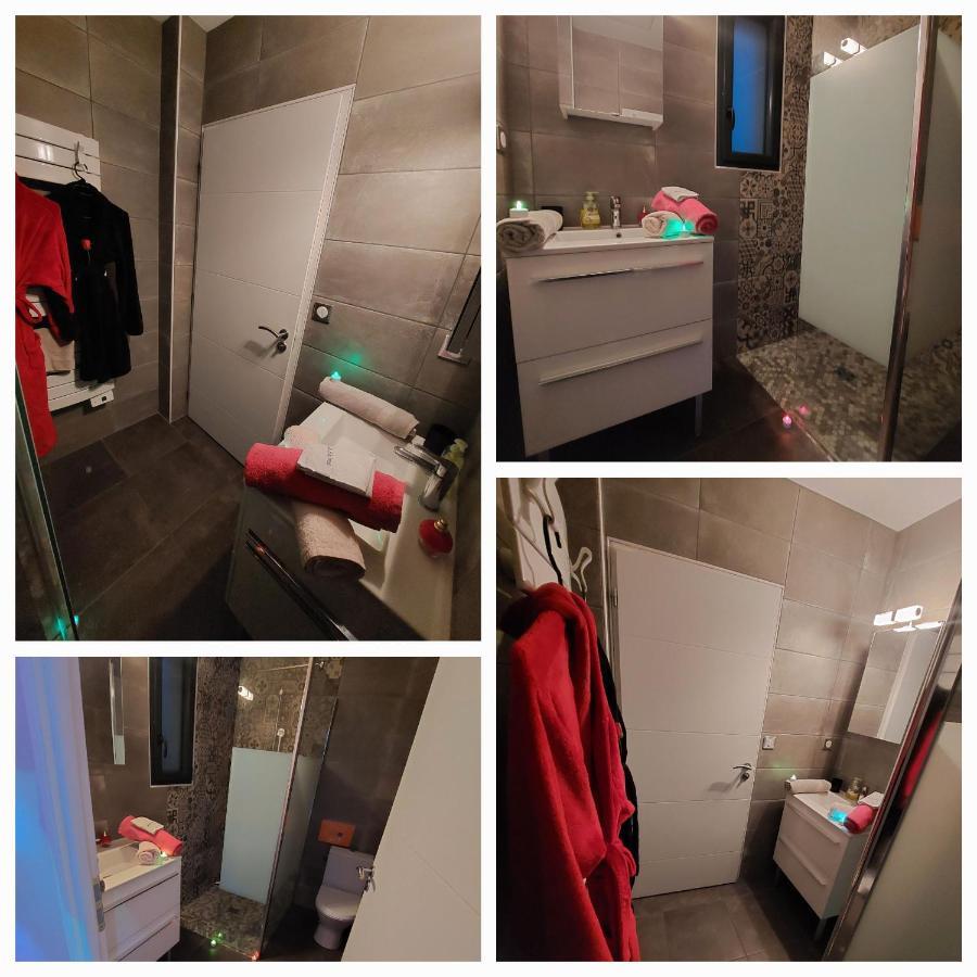 Un Sejour Romantique En Couple Avec Jacuzzi Prive Chromotherapie Jardin Maison Privee Ychoux Exterior photo